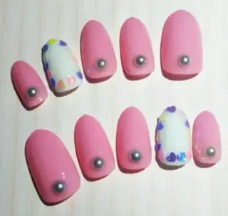 ネイル ゲン レイカのネイルデザイン