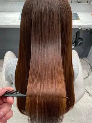 ロング 大槻 優貴のヘアスタイル