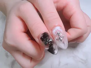 ネイル Nail Salon L'arc所属・💊大阪/心斎橋 moni🧠のネイルデザイン