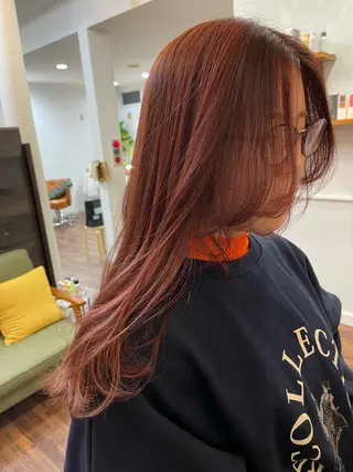 ロング カラー 関根 沙季のヘアスタイル
