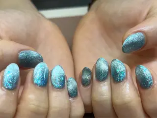 ネイル 山本 杏香のネイルデザイン