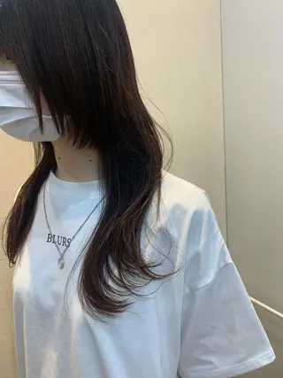 セミロング ヘアアレンジ 今村公介 ブリーチ特化、派手髪のヘアスタイル