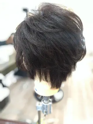 ショート 砂田 沙樹のヘアスタイル