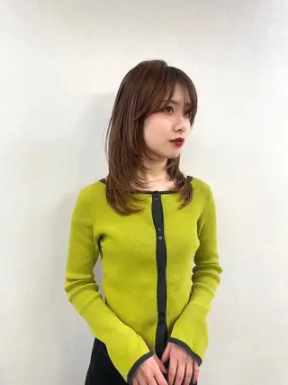 セミロング 園田まい/レイヤーカ ット/透明感カラーのヘアスタイル