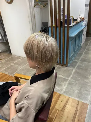 ショート カラー SOYON西大寺店所属・ダブルカラー/ 髪質改善💎安藤のヘアスタイル