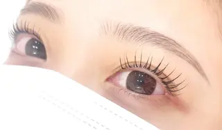 マツエク・マツパ shiho 🍒の眉毛・アイブロウイメージ