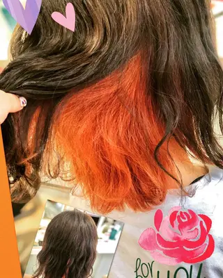 セミロング カラー 永島 桜のヘアスタイル