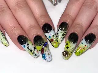 ネイル nail studio MØD.所属・nailstudio MØD.のネイルデザイン