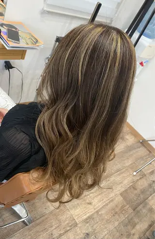カラー miel hair 新宿店 【ミエル ヘアー】所属・新宿西口から徒歩5分 石橋卓典のヘアスタイル