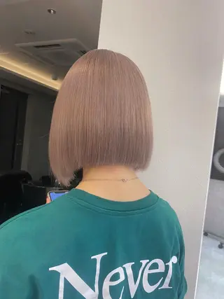 ショート カラー ハイトーン特化サロン 🍑momo🍑のヘアスタイル