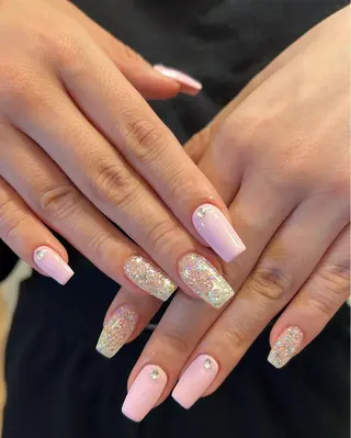 ネイル Nes.Nail所属・Miyagi Asamiのネイルデザイン