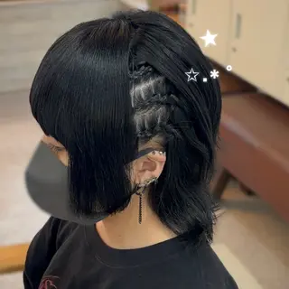 ショート ヘアアレンジ さくら 🌸のヘアスタイル