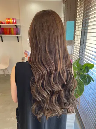 ロング stylist 🌼 SHIONのヘアスタイル