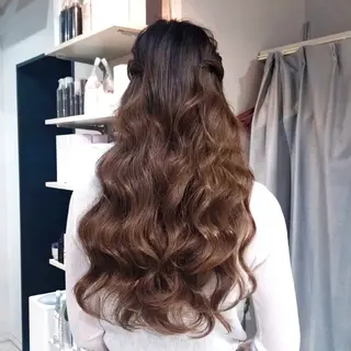 ロング ヘアアレンジ ヘアアレンジ/透明感 カラー/AKARIのヘアスタイル