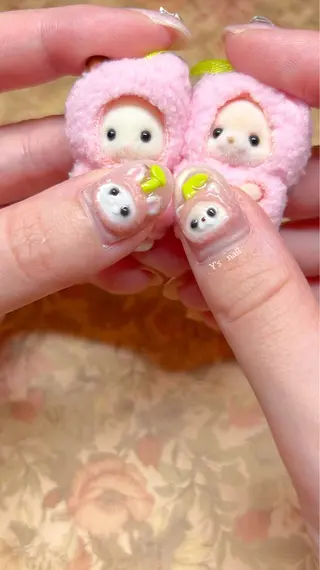 ネイル 手書きが得意🖌️ Y’s  nailのネイルデザイン