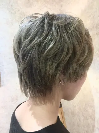 ショート カラー Kobayashi ハイライト/ショートのヘアスタイル