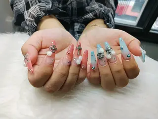 ネイル Naomi Nail所属・Naomi Nailのネイルデザイン