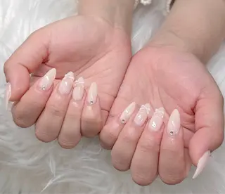 ネイル Lee Nailsのネイルデザイン