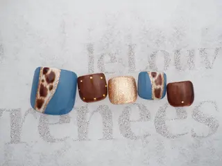 ネイル Laule'a Jr 🎀ネイリスト🌼のネイルデザイン