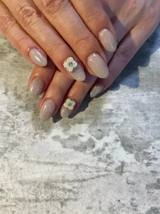 ネイル 吉岡 裕子のネイルデザイン