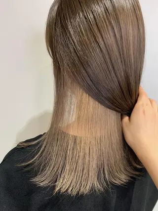 セミロング カラー 近藤千翔🩵 髪質改善Periodのエステ・リラクイメージ