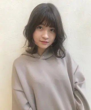 ミディアム カラー nakahara madokaのヘアスタイル