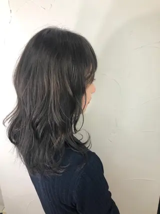 セミロング 西山梨々【12/1〜 産休を頂きます🎀】のヘアスタイル