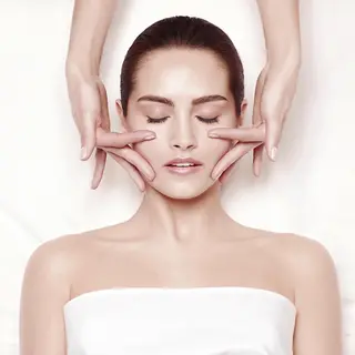 radiance所属・Radiance まつ毛専門スタッフのマツエク・マツパデザイン