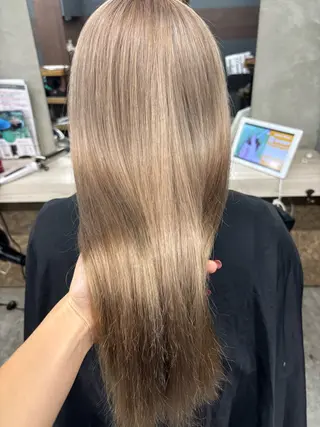 セミロング カラー Opus🐕kato Mizuki🐕のヘアスタイル