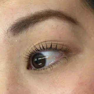 マツエク・マツパ Tierna所属・氏原 愛美のマツエク・マツパデザイン