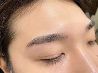 メンズ アイブロウ アイブロウ M_の眉毛・アイブロウイメージ