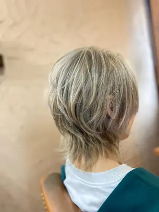 ショート カラー スローエイジング/ ダメージレス鈴木慎一のヘアスタイル