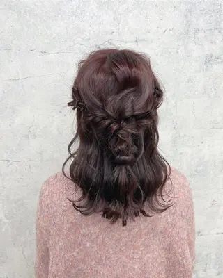 セミロング カラー ヘアアレンジ JUNSHIN🦋 ヘアセット／カラーのヘアスタイル