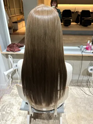 ロング カラー 玉置 七海のヘアスタイル