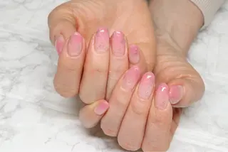 ミディアム ネイルN-STYLE スタッフのネイルデザイン