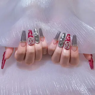 ネイル DIAMOND 💦のネイルデザイン