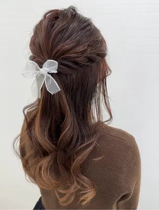 ヘアアレンジ 艶髪/ブリーチなし Wカラー🌺yuiのヘアスタイル