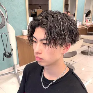ショート カラー パーマ メンズ 【メンズ特化】 池田大成✂︎のヘアスタイル