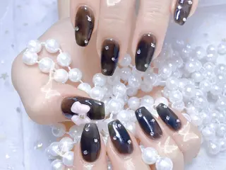 ネイル リリ 奈🎀のネイルデザイン