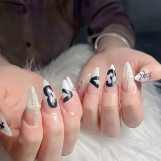 ネイル LilyLala Nailsalonのネイルデザイン