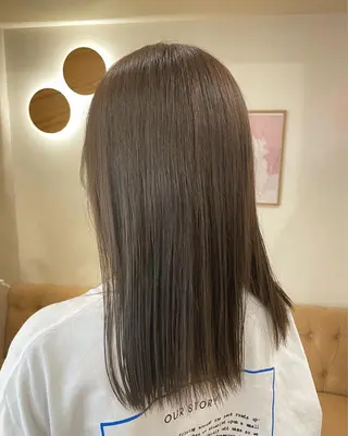 カラー シンバヒナノ/パーマ レイヤーカット/ボブのヘアスタイル