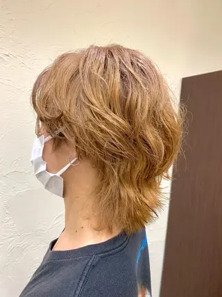 ミディアム in'dexhair U所属・ブリーチ🌈ハイトー ンカラー ✨アニカ✨のヘアスタイル