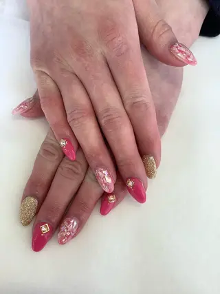 ネイル 💎🐰 saki. m 🐰💎のネイルデザイン