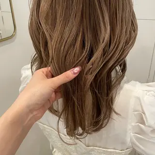 セミロング カラー canon/レイヤー /透明感カラーのヘアスタイル