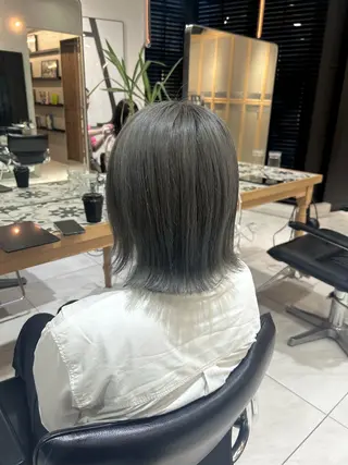 カラー miko🪽地毛風/ ハイトーン/レイヤーのヘアスタイル