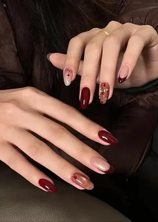 ネイル 🌈 Laule'aのネイルデザイン