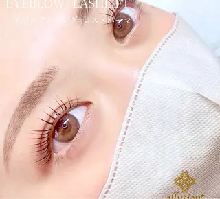 アイブロウ 眉毛とまつげパーマ専門店アリュージョン四条烏丸店所属・アリュージョン アイの眉毛・アイブロウイメージ