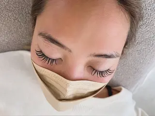 マツエク・マツパ 𝑆𝑈𝑁𝑁𝑌 ɴᴇᴡ ᴏᴘᴇɴ☀️の眉毛・アイブロウイメージ