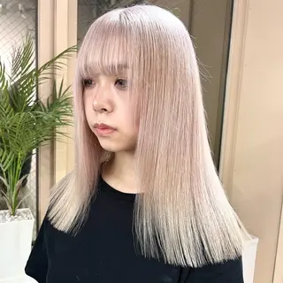 カラー 渋谷🎨ハイトーン× エクステ🎨レンのヘアスタイル