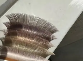 Vi2 Hirokiのマツエク・マツパデザイン